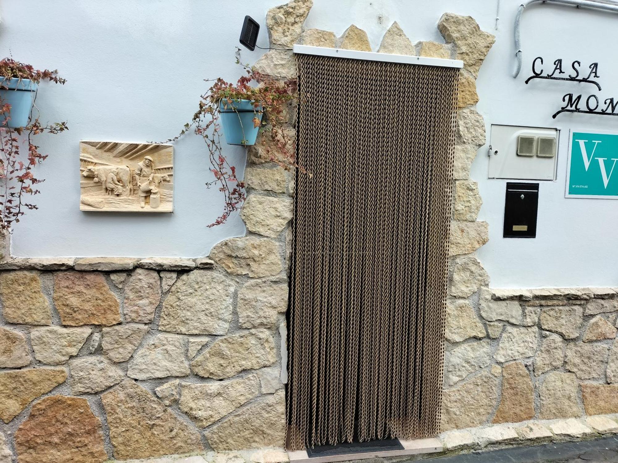 V.V Casa Mones Apartment Cangas de Onis Exterior photo
